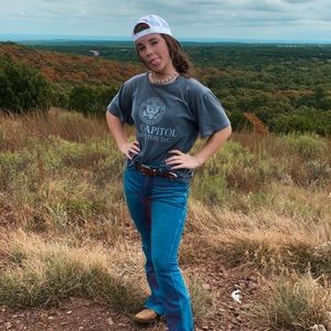 Meet your Posher, Emma